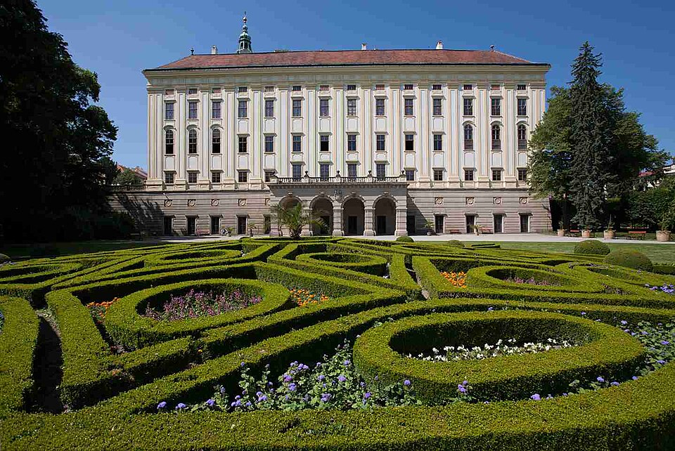 Arcibiskupský zámok a múzeum, Kroměříž
