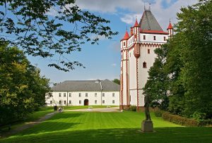 Hradec nad Moravicí, Čechy pod Kosířem a Holešov: zámocké záhrady