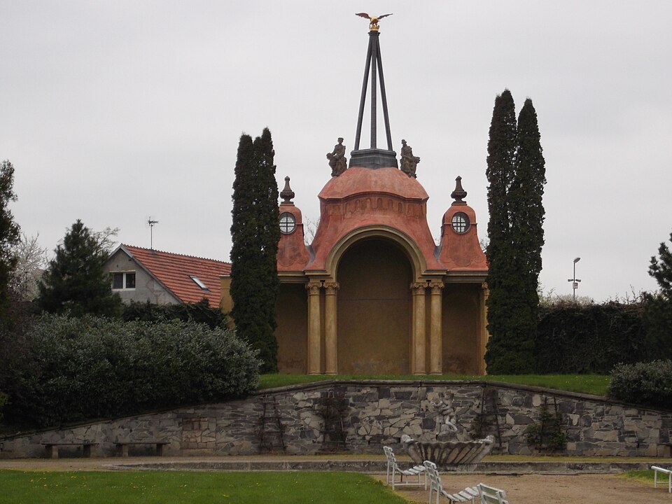 Sala terrena zámku Ploskovice